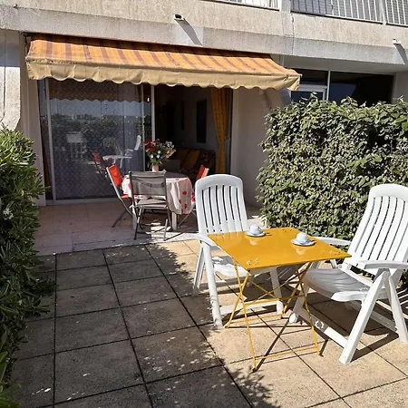 Rdc Terrasse, 4 Pers, 50m Plage, Parking Secu - Grau-du-roi - Fr-1-731-75 *